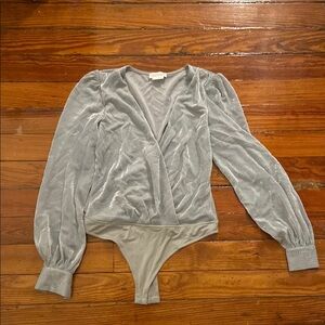 Lovers + Friends Silver Gray Ruched Bodysuit with Bishop Sleeves